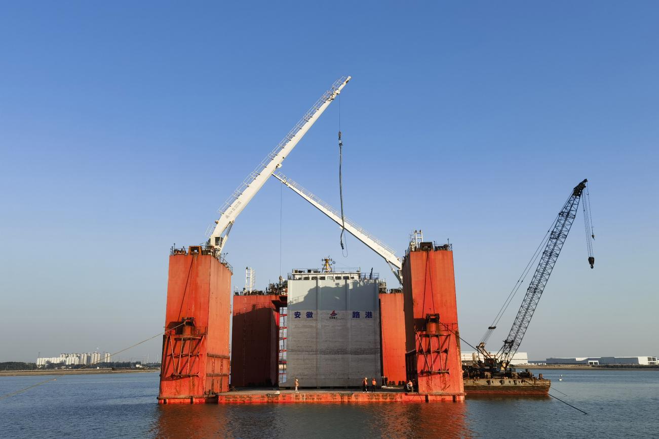 安徽路港欽州港12#泊位工程。