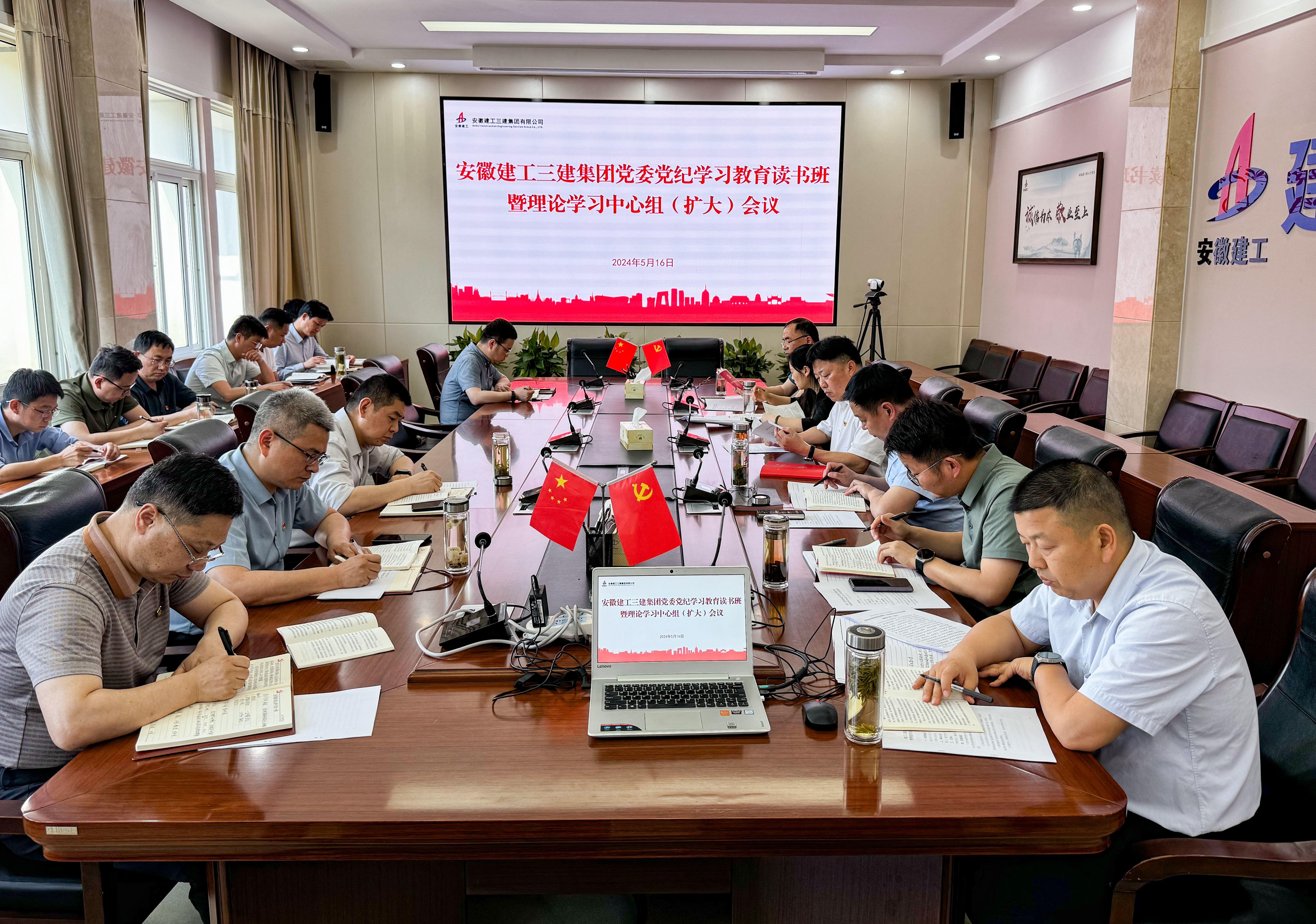 62217b44f780c8db18923e53f184ea9a.jpg 62217b44f780c8db18923e53f184ea9a.jpg